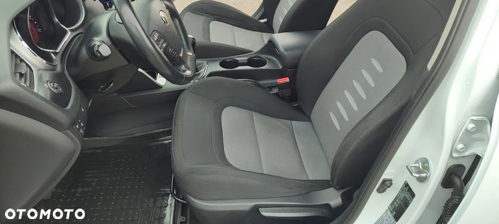 Kia Ceed Cee'd 1.6 GDI L Business Line - 6