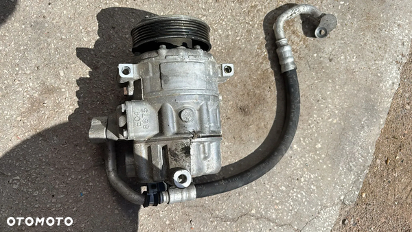 sprężarka kompresor klimatyzacji  VW GOLF PLUS V   2.0 tdi   1K08208030