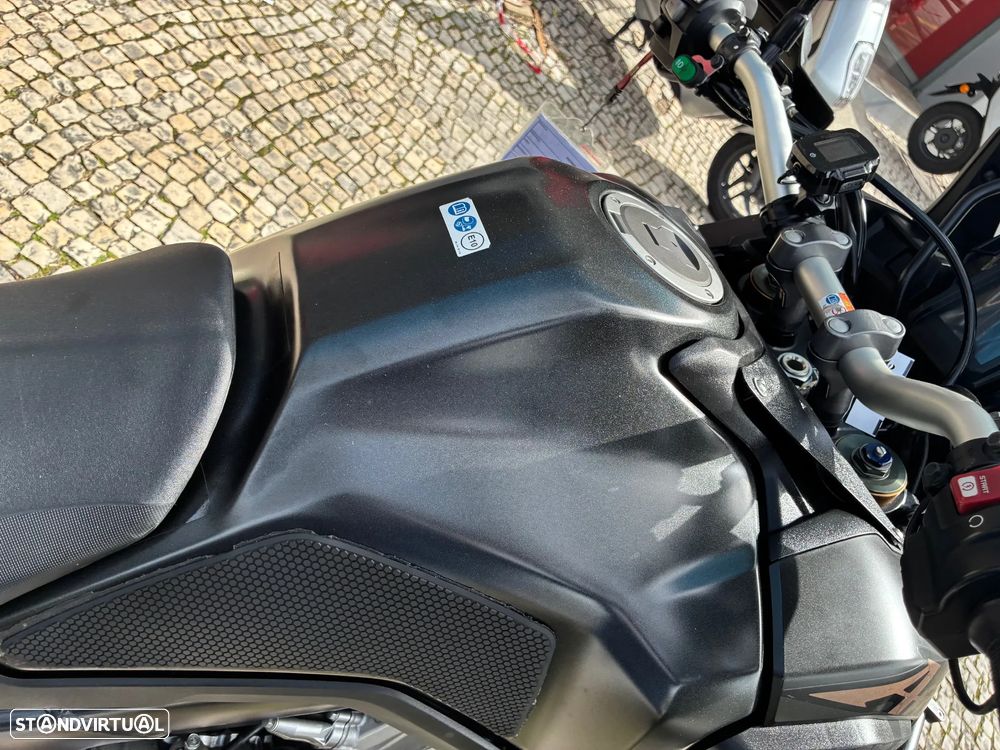 Honda CRF 1000 A - 11