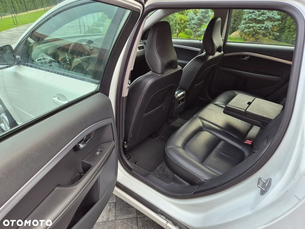 Volvo V70 T4 Drive-E Dynamic Momentum - 19