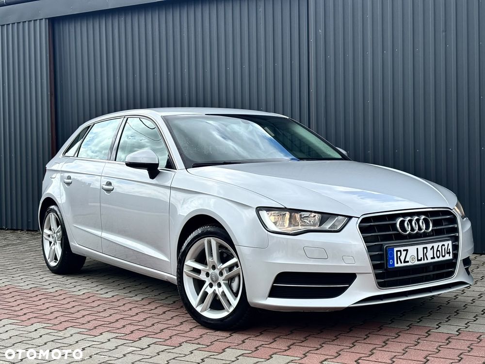 Audi A3 Sportback 2.0 TDI (clean diesel) S tronic Ambiente - 3