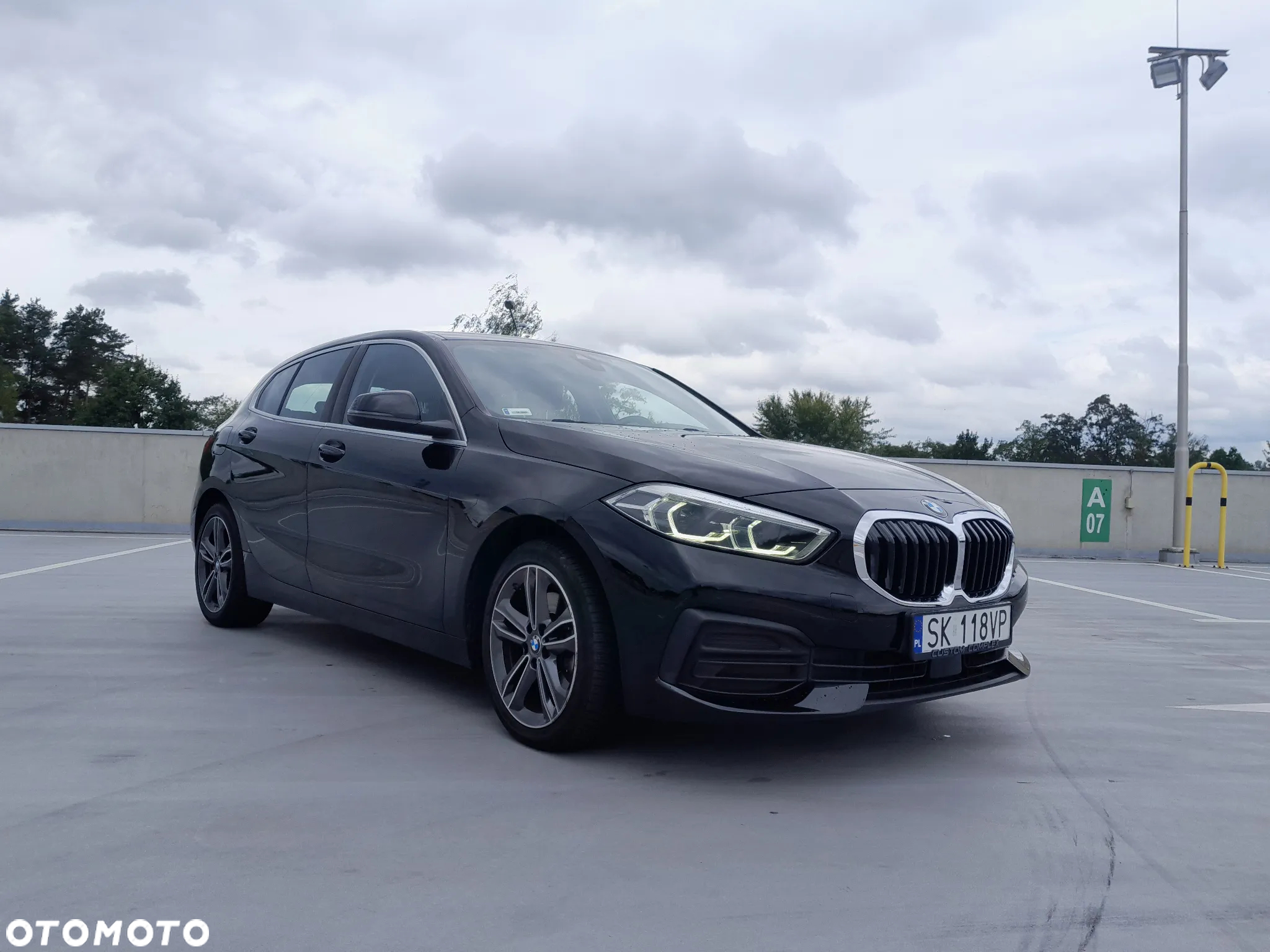BMW Seria 1 118i Sport Line - 2