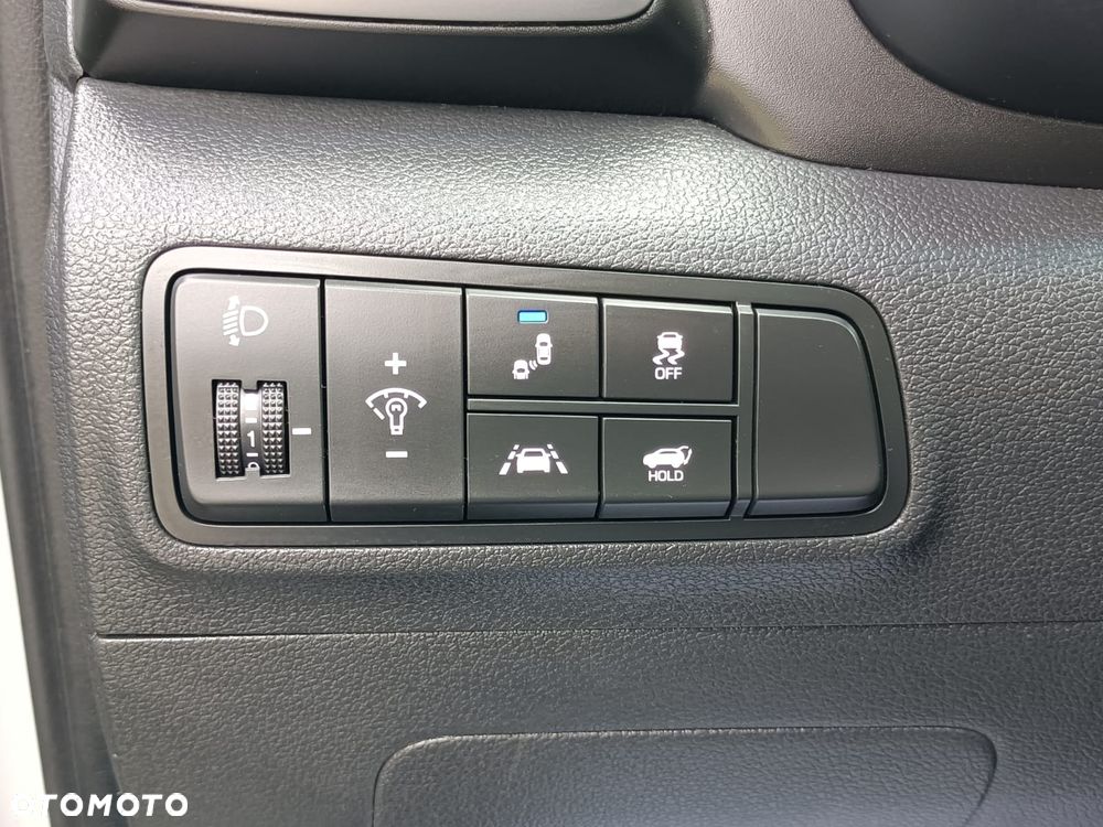 Hyundai Tucson blue 1.6 CRDi 2WD DCT Premium - 31