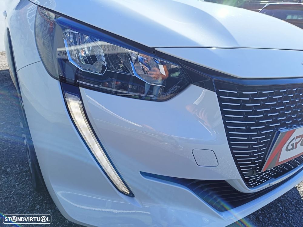 Peugeot e-208 50 kWh Active Pack - 6