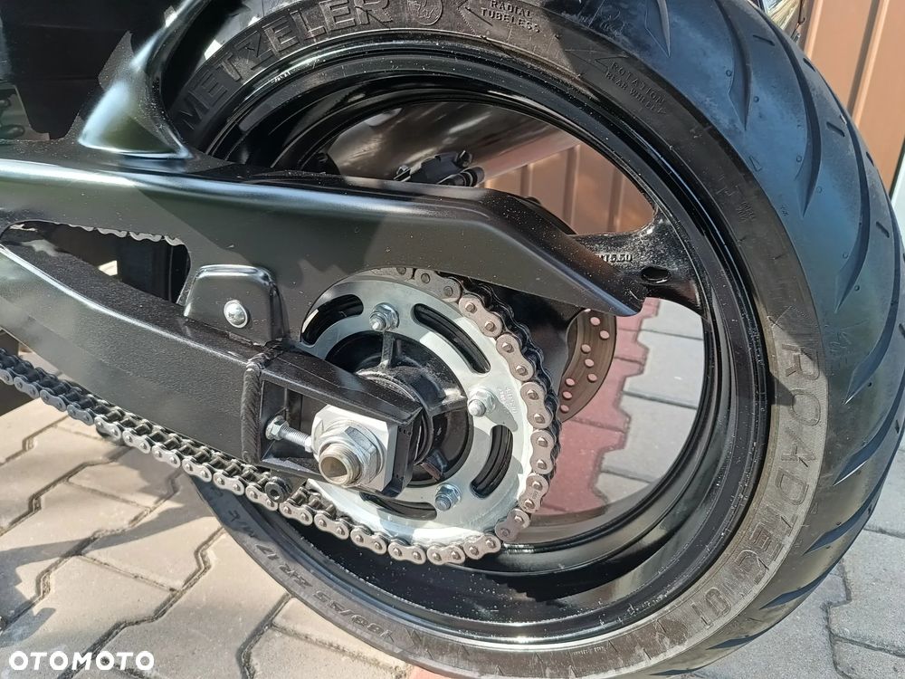 Suzuki Bandit - 30