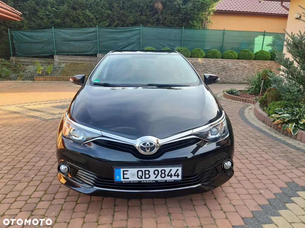 Toyota Auris - 3