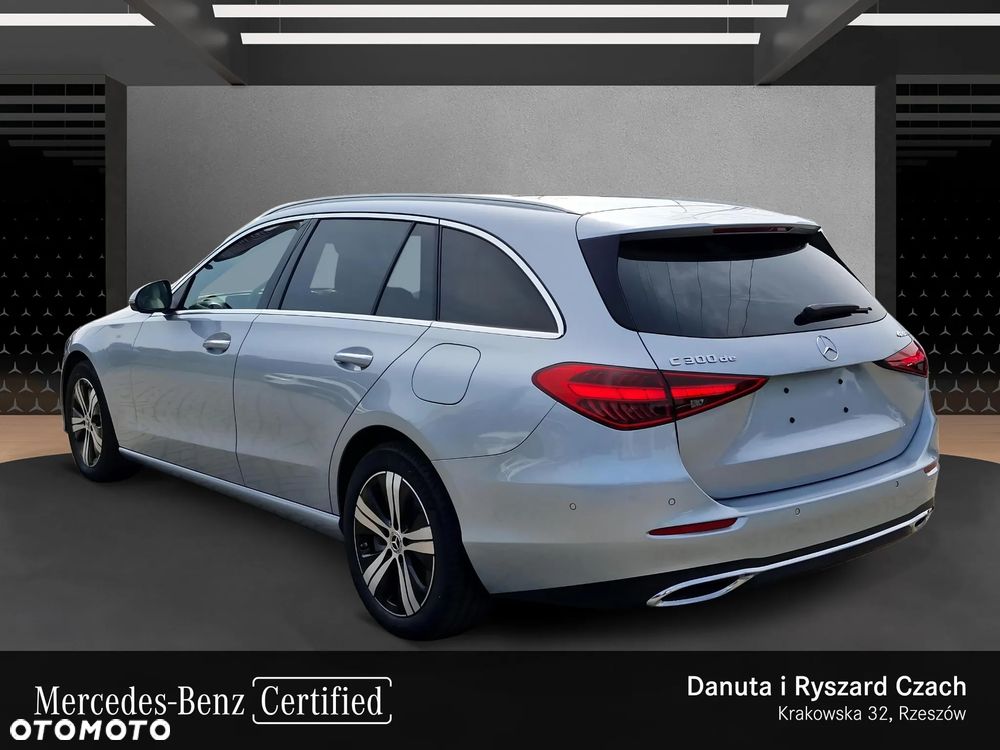 Mercedes-Benz Klasa C 300 de PHEV 4-Matic Avantgarde - 3