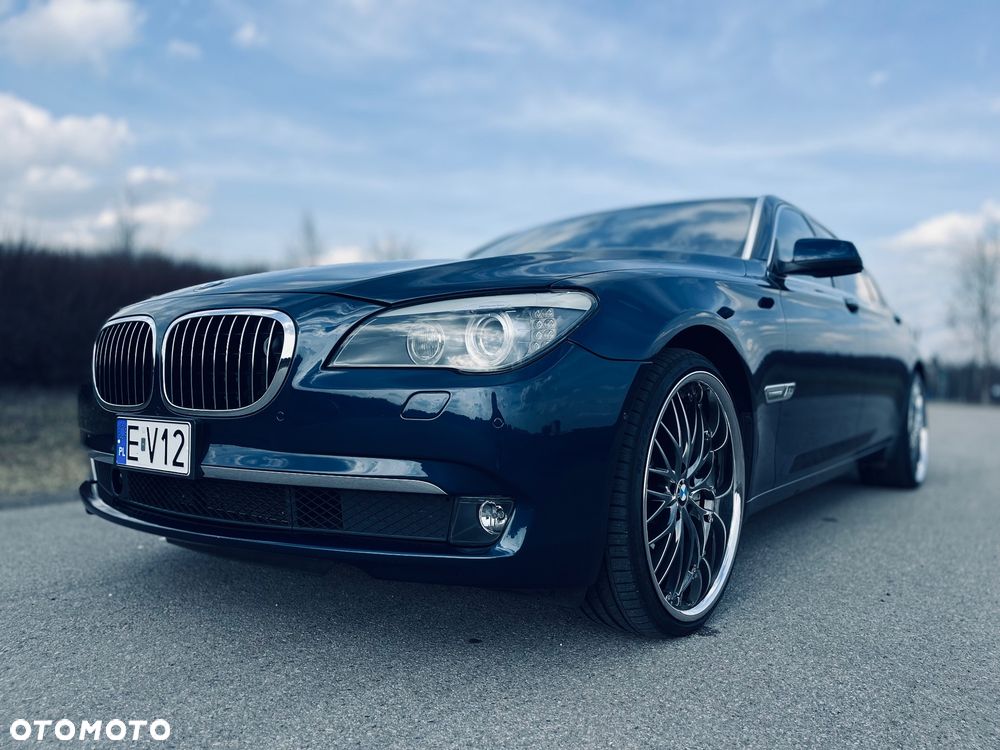 BMW Seria 7 760Li - 16