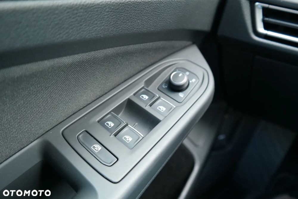 Volkswagen Golf 2.0 TDI Style DSG - 23