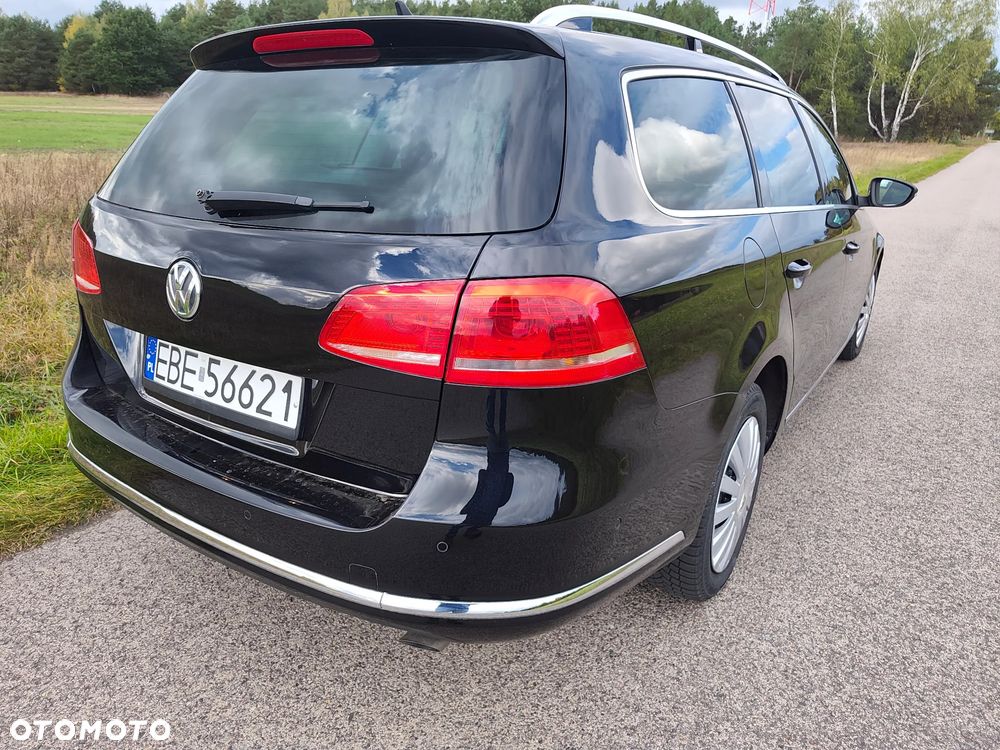 Volkswagen Passat 2011 photo 5