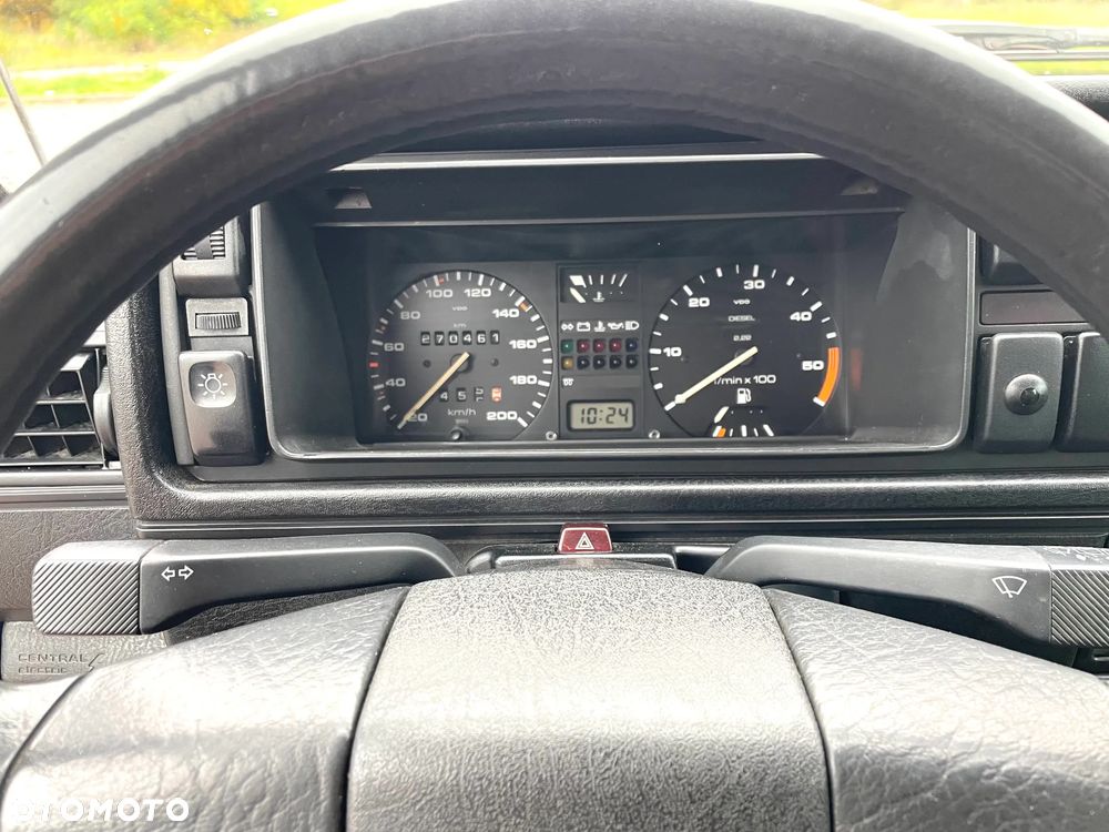 Volkswagen Golf 1.6 GL TDLLK TD - 30