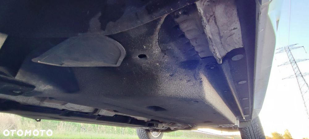 Audi Q3 1.4 TFSI Design S tronic - 33