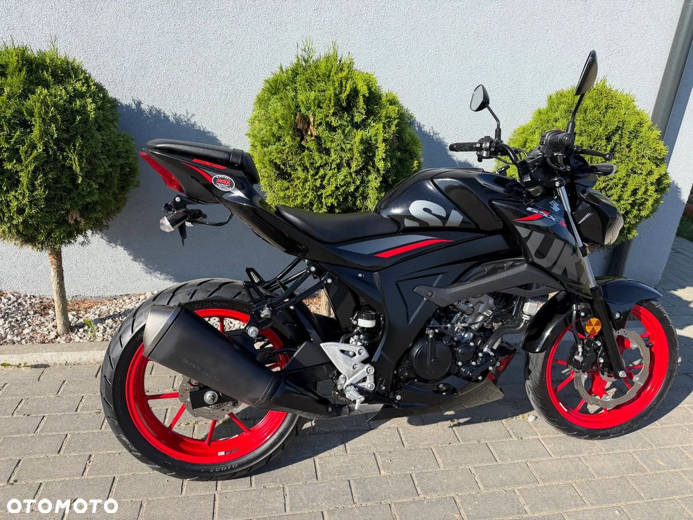 Suzuki GSX - 5