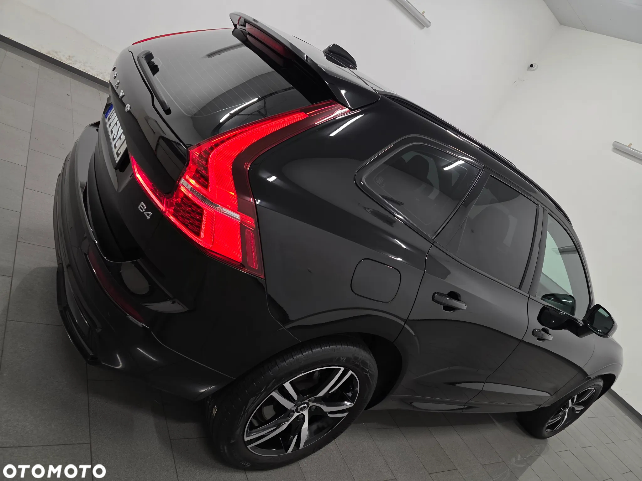 Volvo XC 60 B4 D Geartronic RDesign - 35