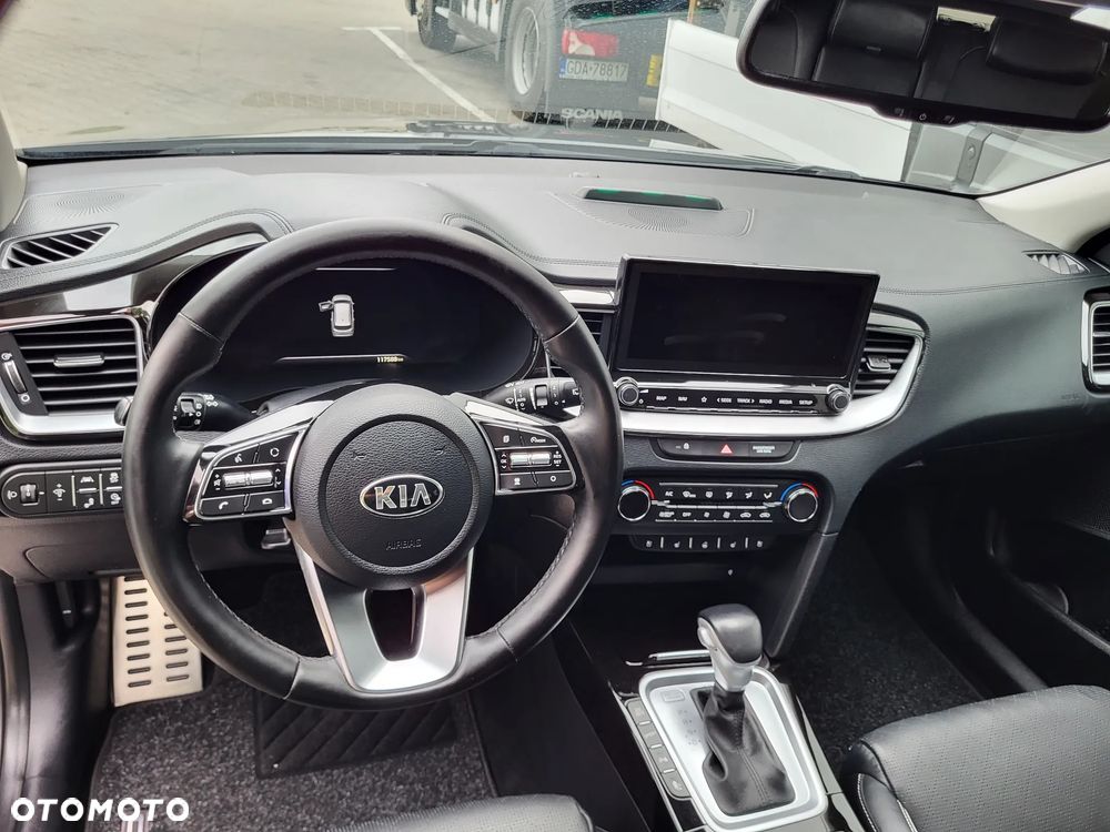 Kia Ceed 1.6 GDI PHEV XL DCT - 19