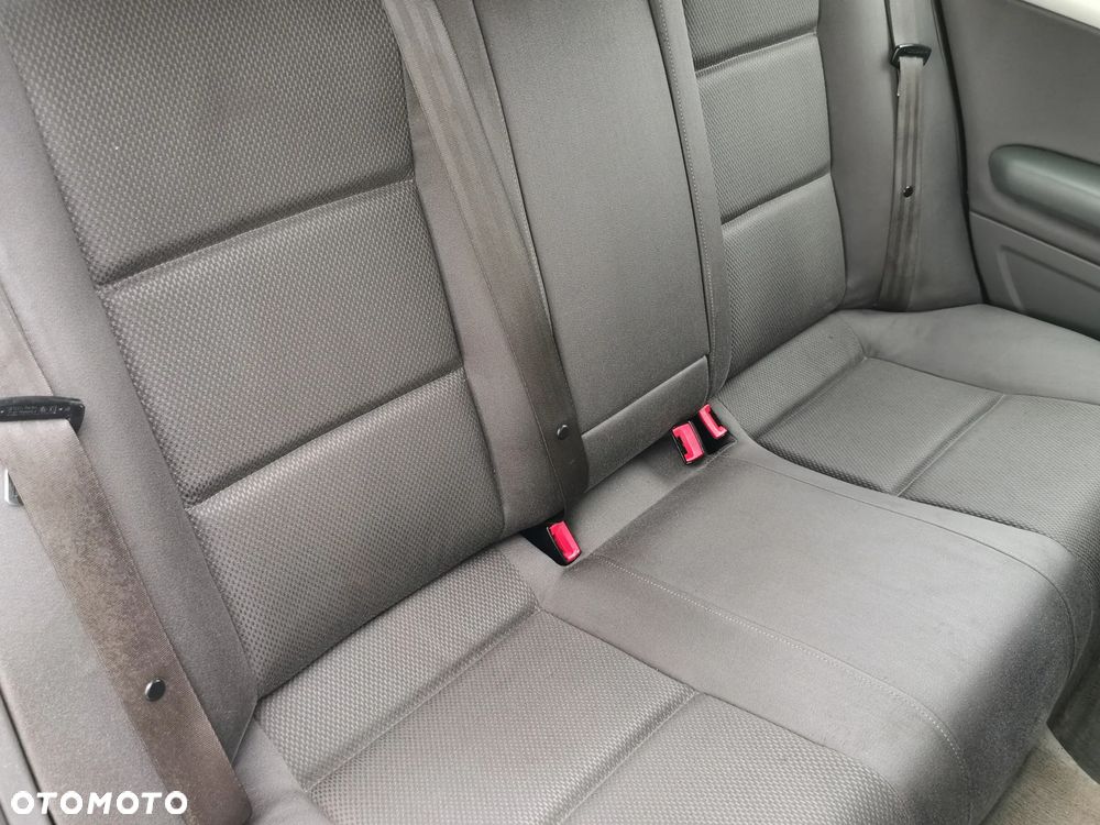 Audi A4 Limousine 1.8T - 8