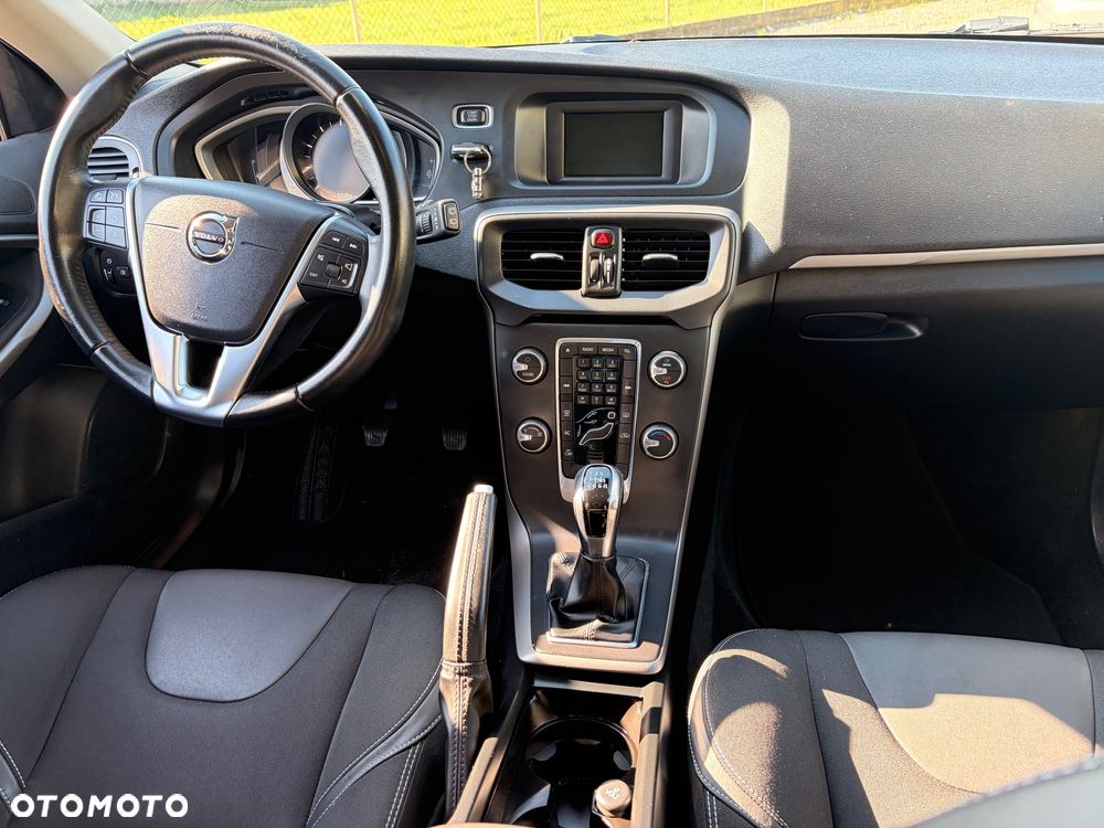 Volvo V40 - 14