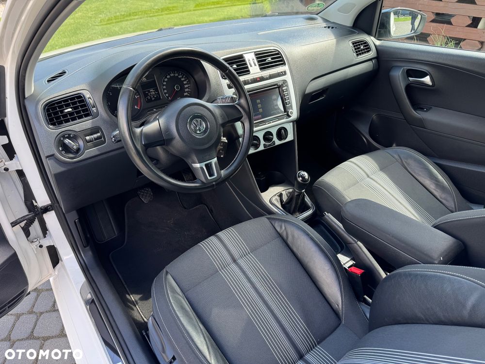 Volkswagen Polo 1.6 TDI Comfortline - 18