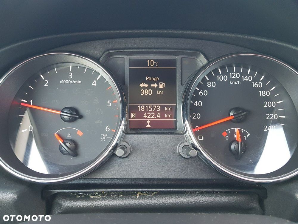 Nissan Qashqai 1.6 DCi Tekna - 21