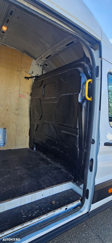Ford Transit Punte dubla L4H3 - 9