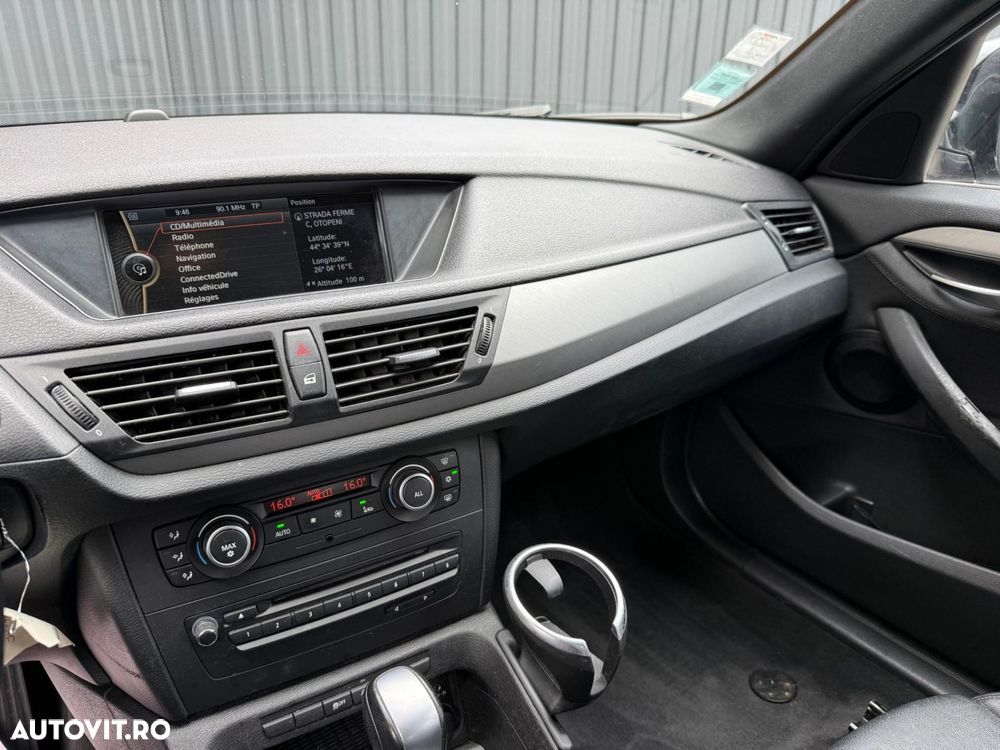 BMW X1 - 10