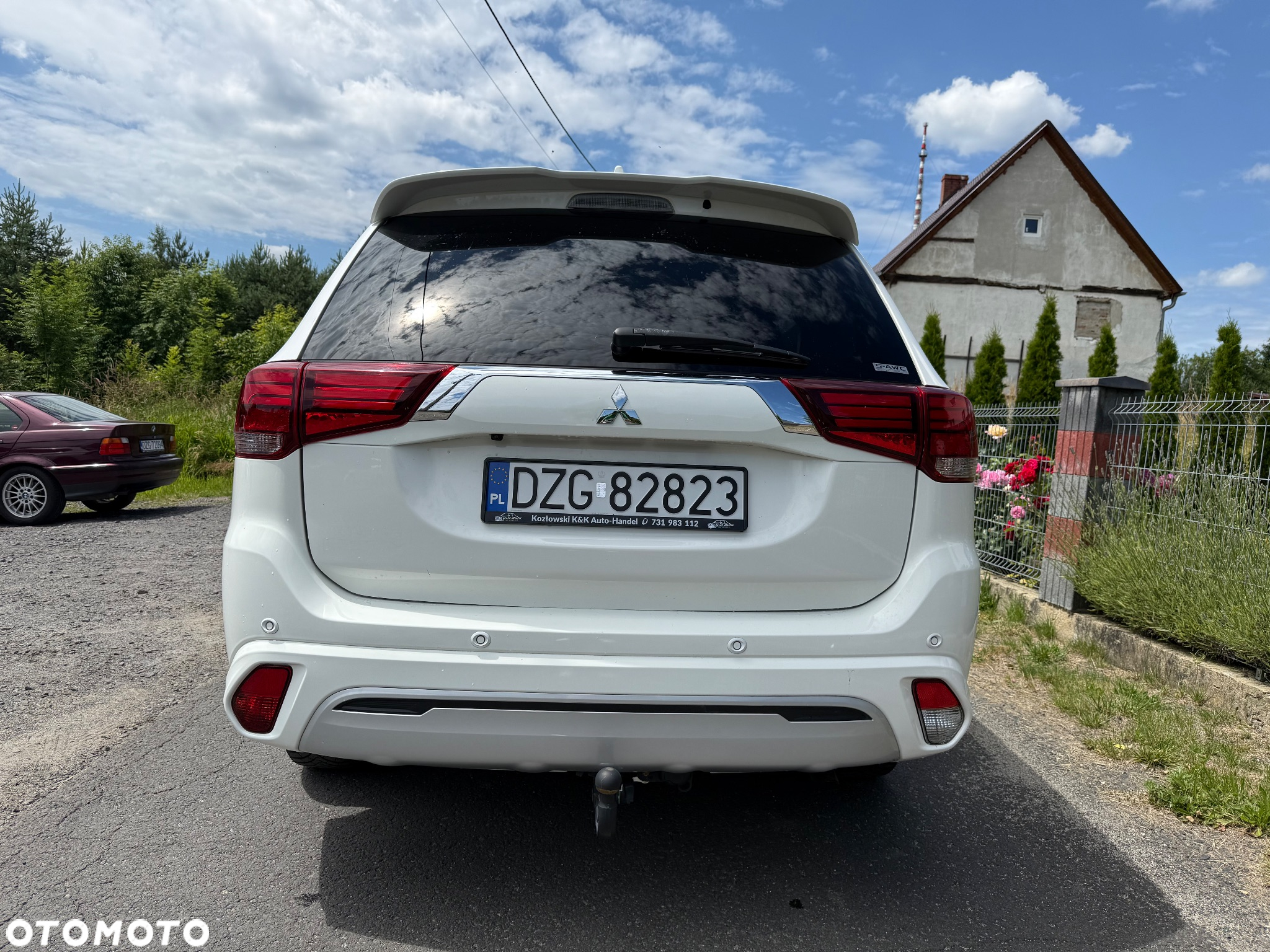 Mitsubishi Outlander 2.4 4WD Plug-In Hybrid Top - 10