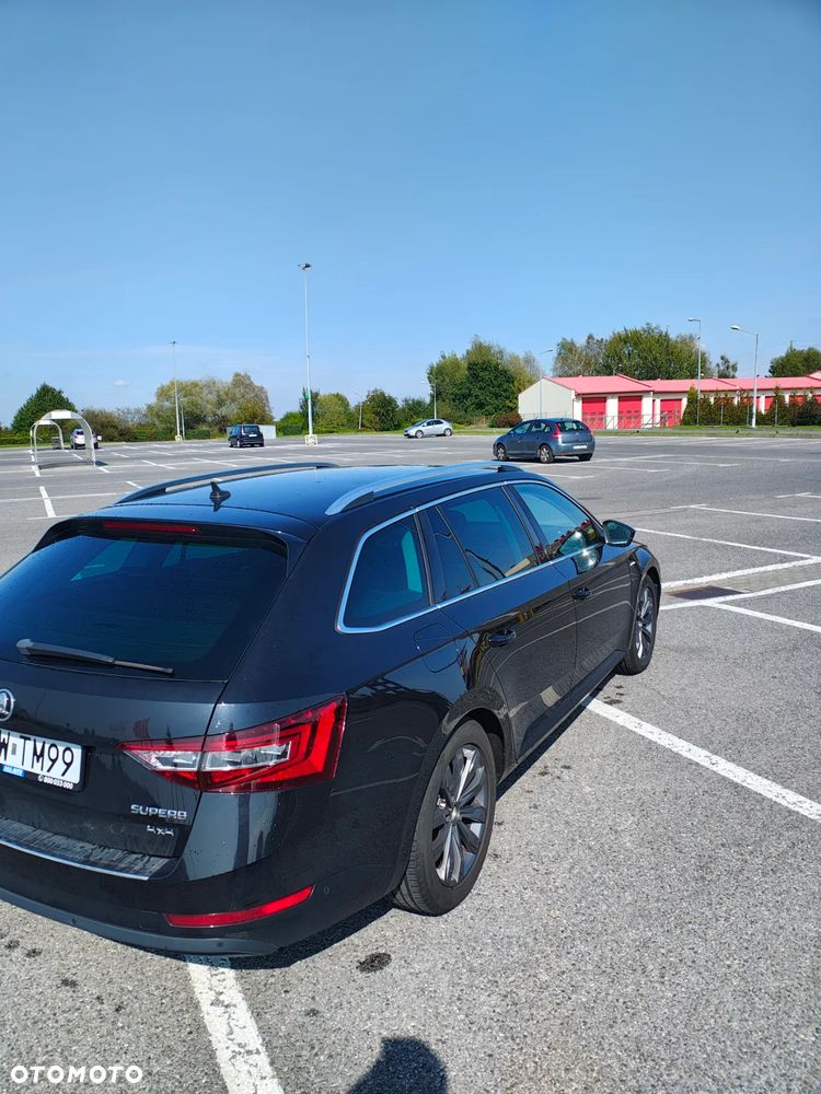 Skoda Superb 2.0 TDI 4x4 L&K DSG - 5