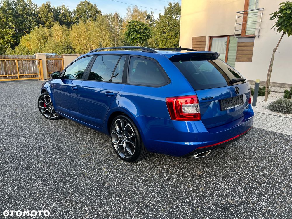 Skoda Octavia 2.0 TDI RS DSG - 4