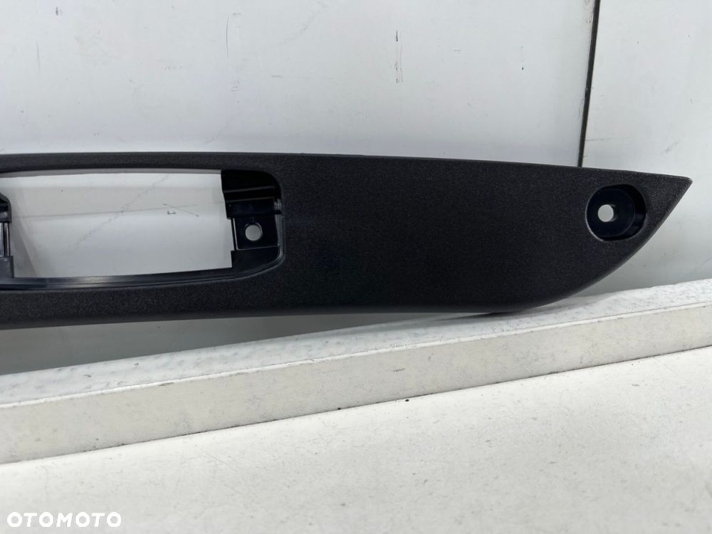 Listwa Kia Sportage 3 III 10-15r. blenda nakładka klapy bagażnika na kamerę 87311-3w010 - 4
