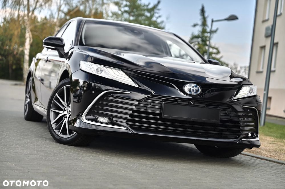 Toyota Camry 2.5 Hybrid Executive CVT - 3