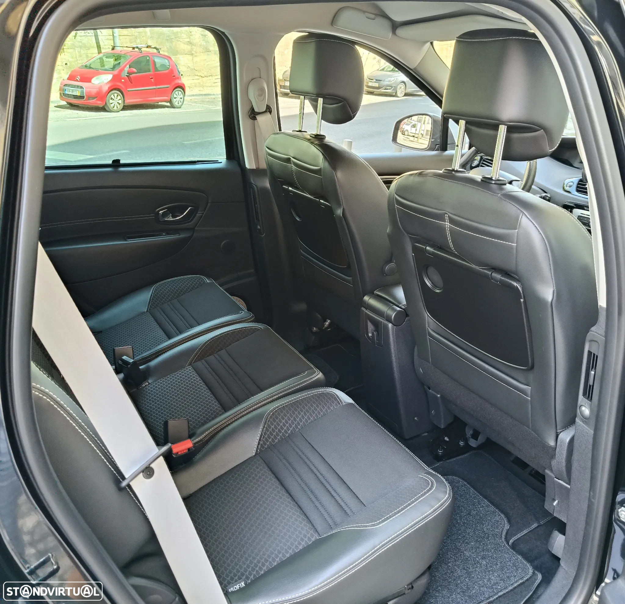 Renault Scénic XMOD 1.2 TCE Sport SS - 24