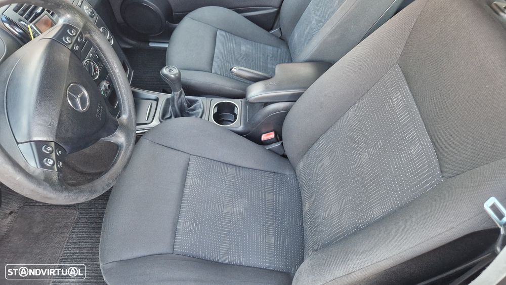 Mercedes-Benz A 150 Avantgarde BlueEfficiency - 12