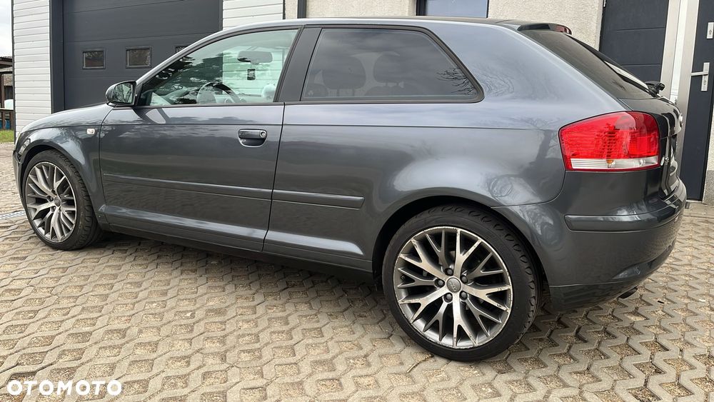Audi A3 3-drzwiowe 2.0 TDI Ambition - 15