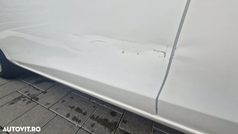 Toyota Yaris 1.5 VVT-i HSD Terra - 24