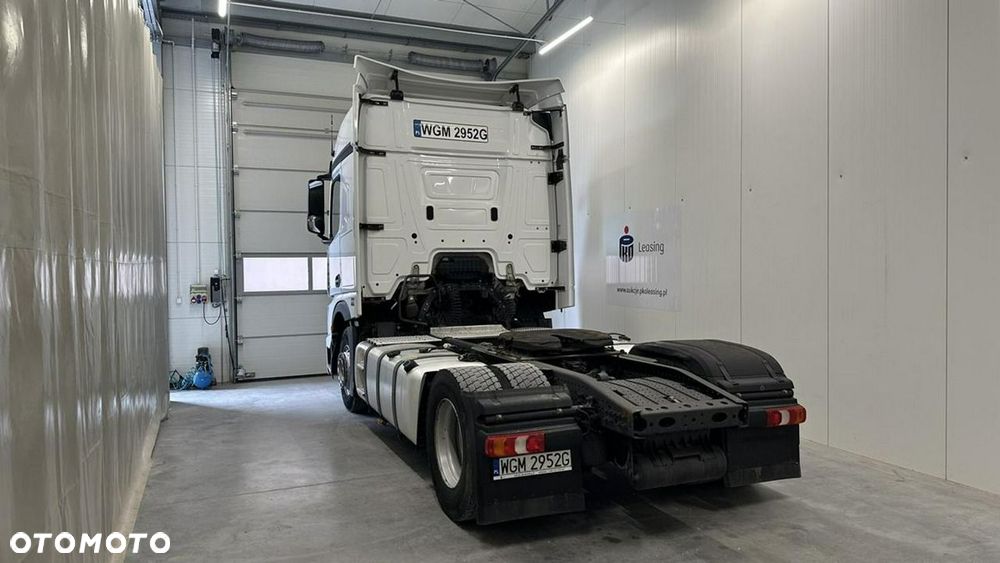 Mercedes-Benz Actros - 7