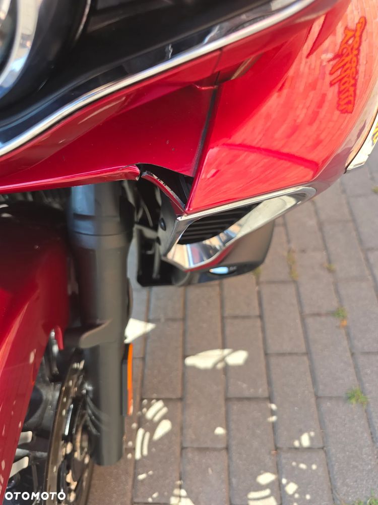 Yamaha Venture - 10