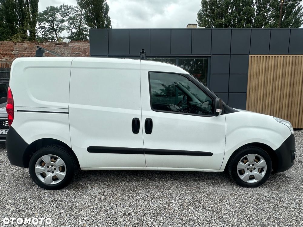 Opel Combo - 14