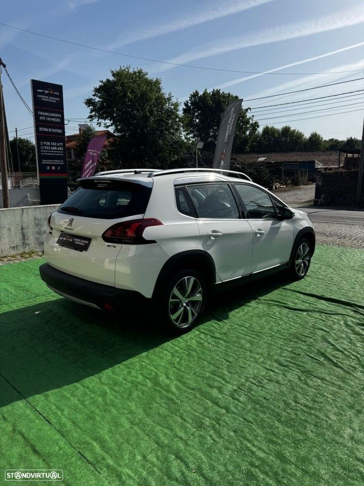 Peugeot 2008 1.2 PureTech Allure - 6
