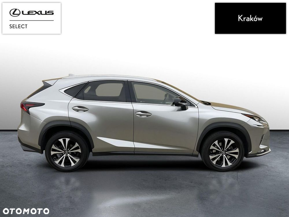 Lexus NX 300 F Impression AWD - 6