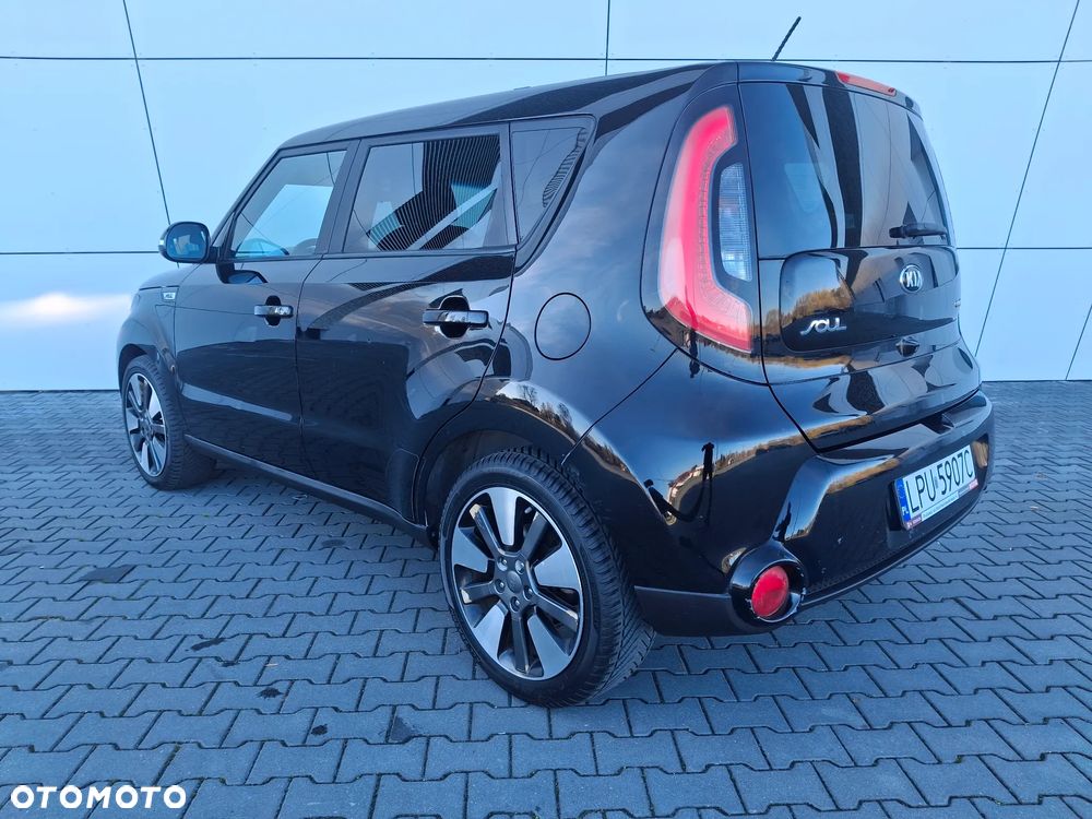 Kia Soul Diesel Dream Team Edition - 15