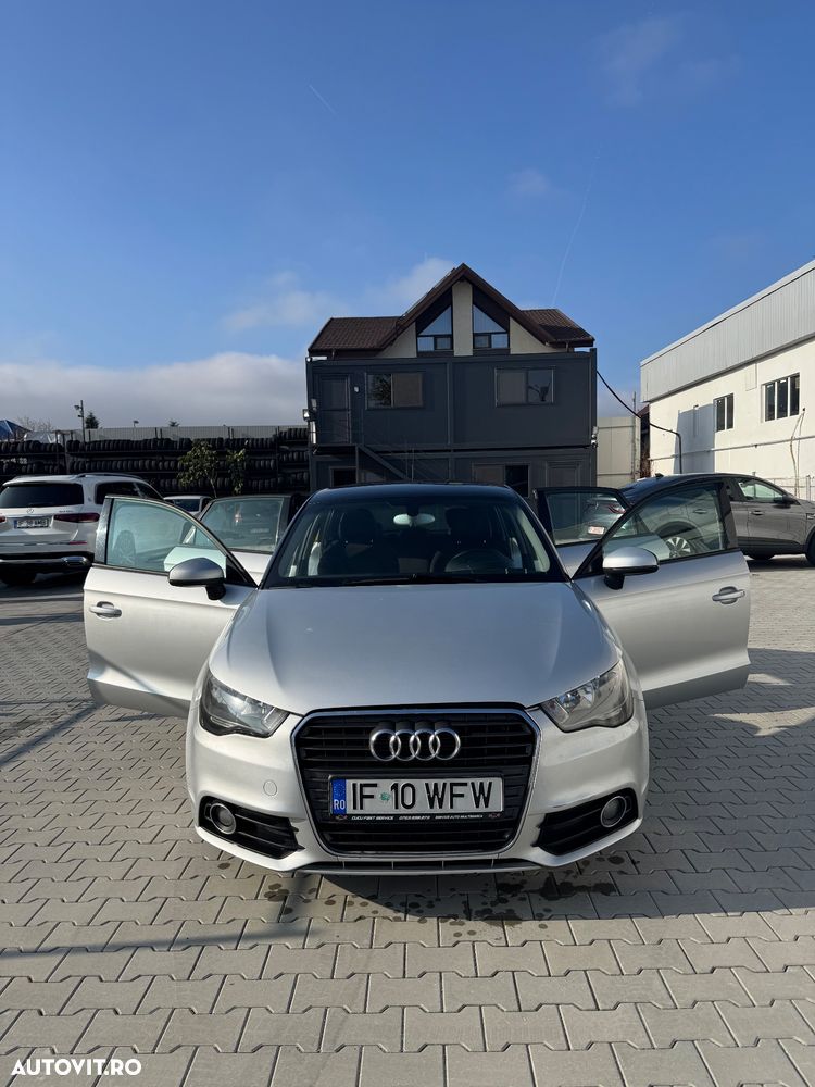 Audi A1 Sportback 1.6 TDI Stronic Ambition - 1