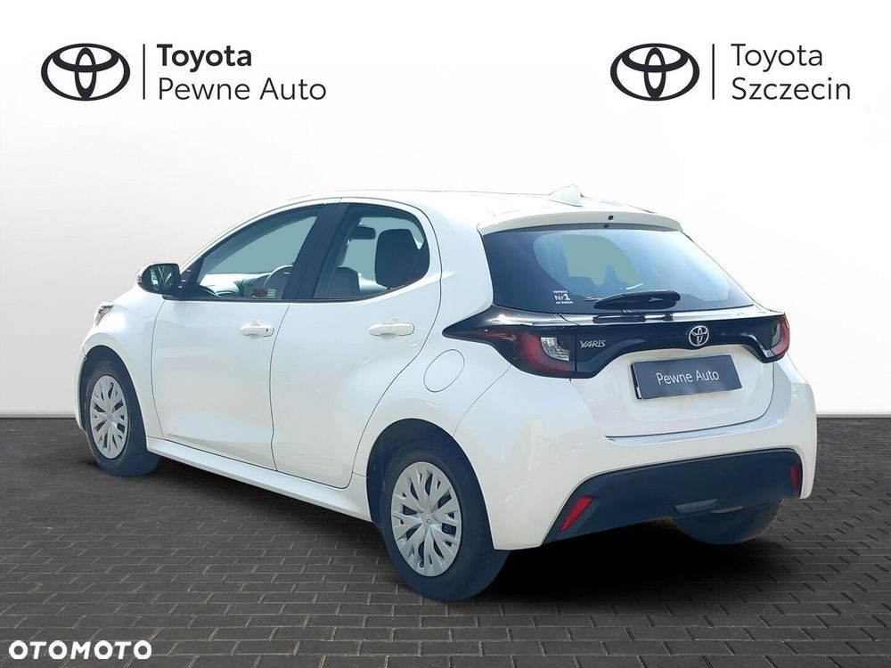 Toyota Yaris - 7