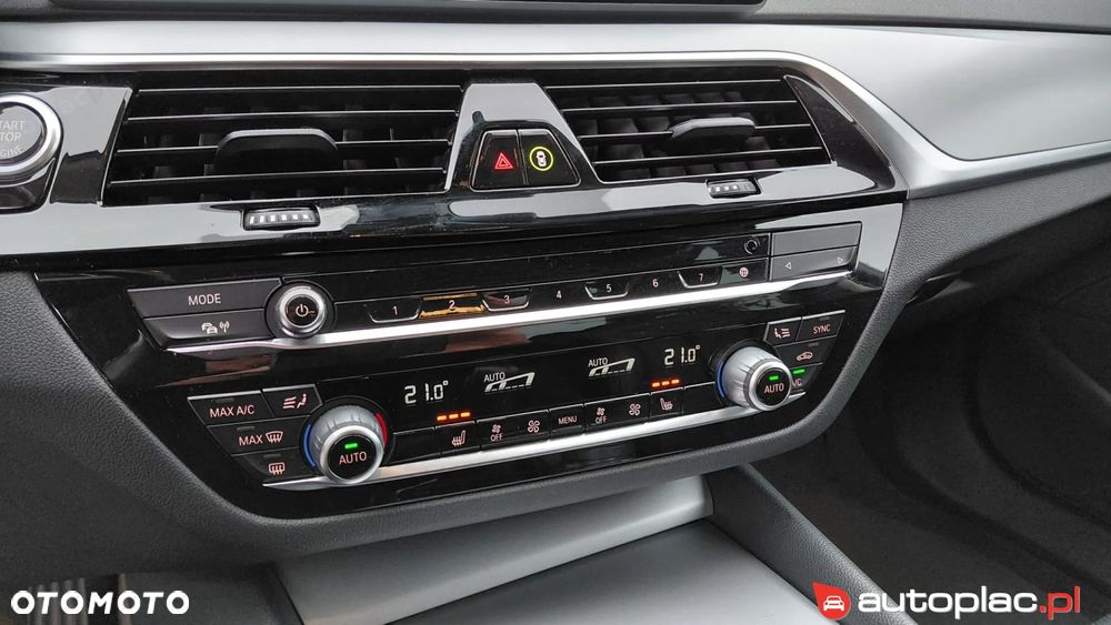 BMW Seria 5 518d Luxury Line sport - 24