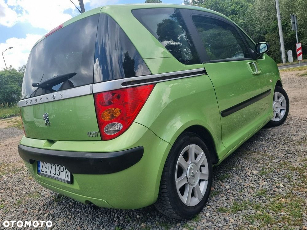 Peugeot 1007 - 10