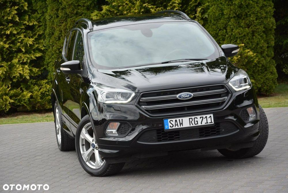 Ford Kuga 1.5 EcoBoost 2x4 ST-Line - 10