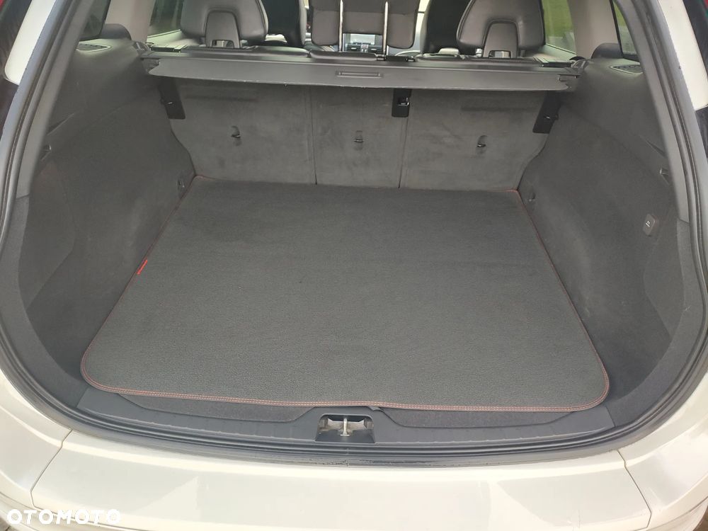 Volvo XC 60 D3 Geartronic Ocean Race - 27