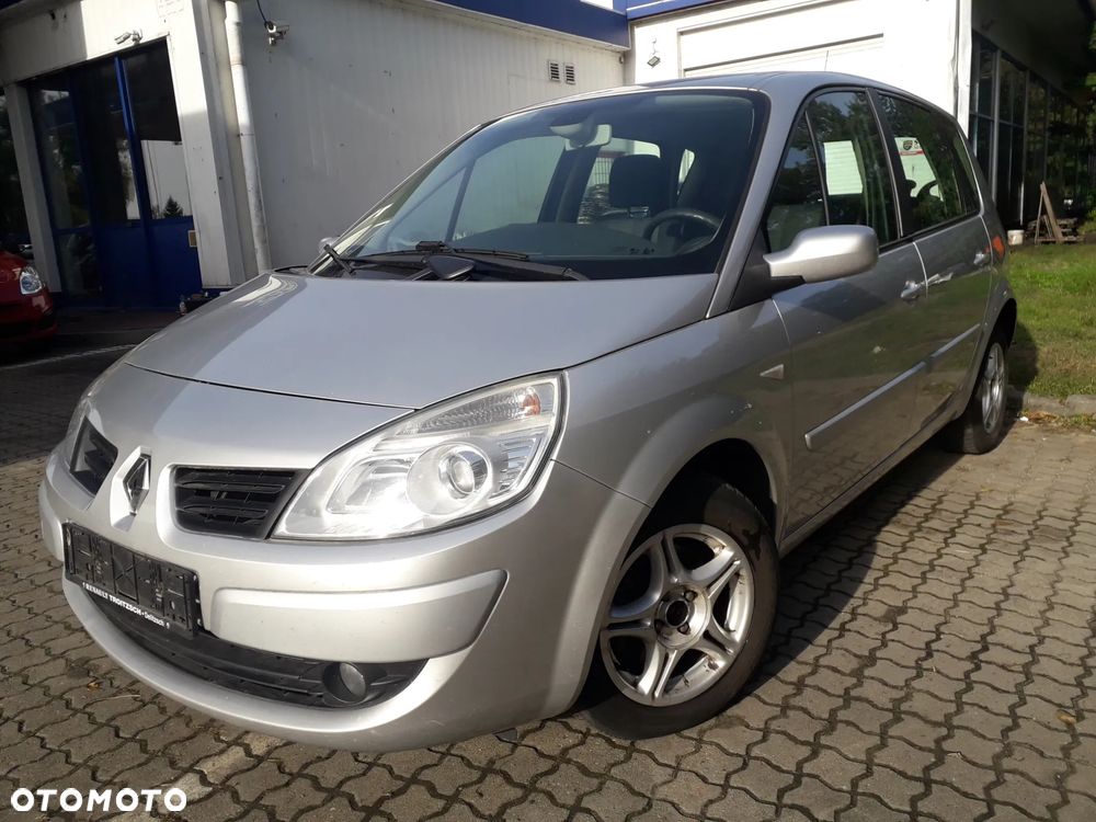 Renault Scenic 1.6 16V Confort Expression - 2