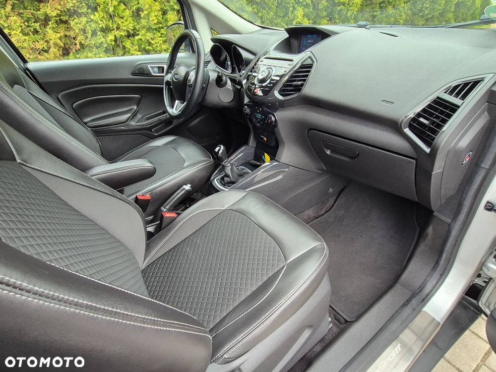 Ford EcoSport 1.0 EcoBoost TITANIUM - 30