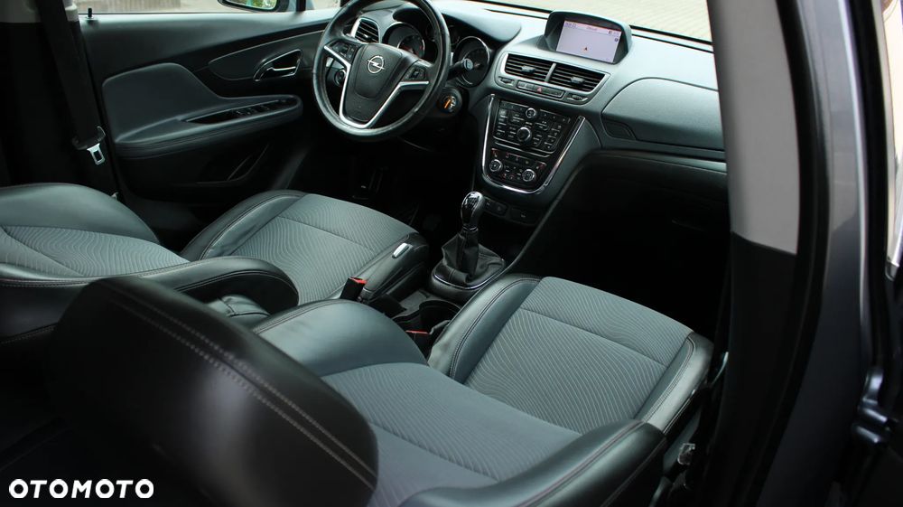Opel Mokka 1.4 T Cosmo S&S - 38