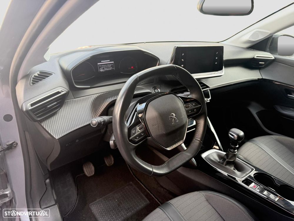 Peugeot 208 1.2 PureTech Allure - 6